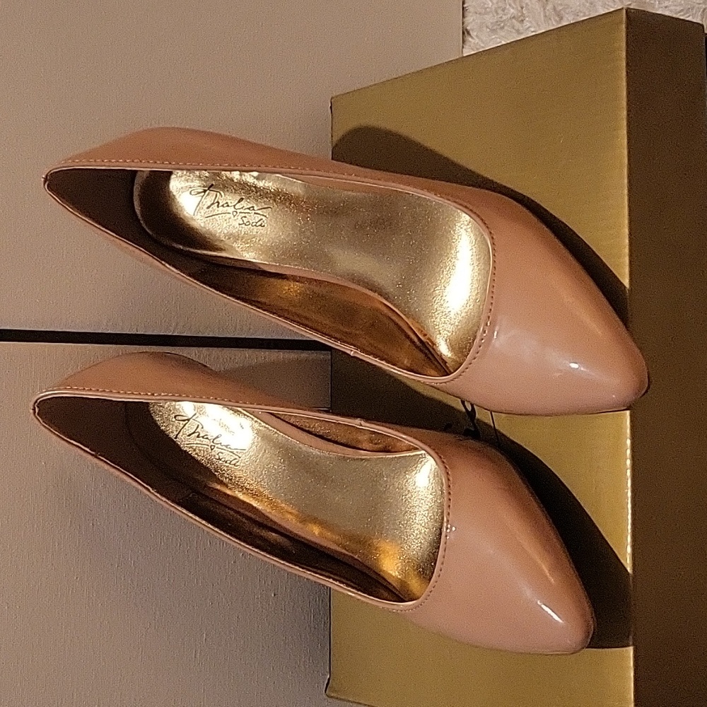 Womens Pumps